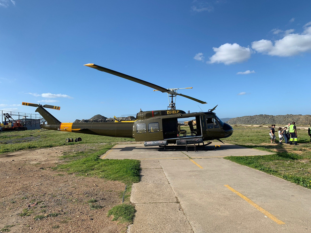 Huey Helicopter Flights-开普敦中心区必去景点