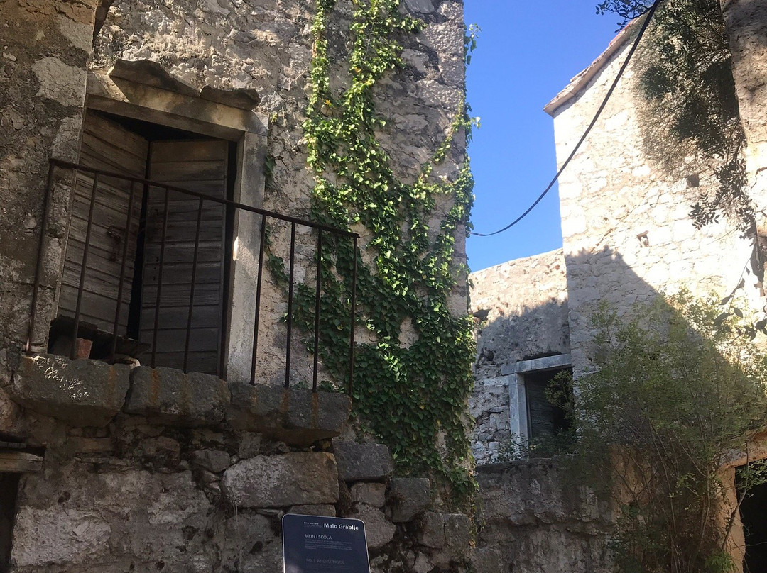 Malo Grablje景点图片