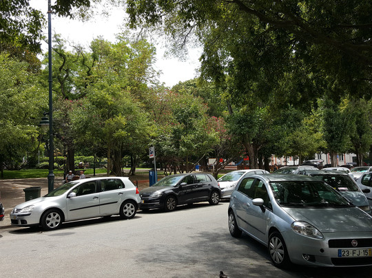 Praca do Principe Real-里斯本必去景点