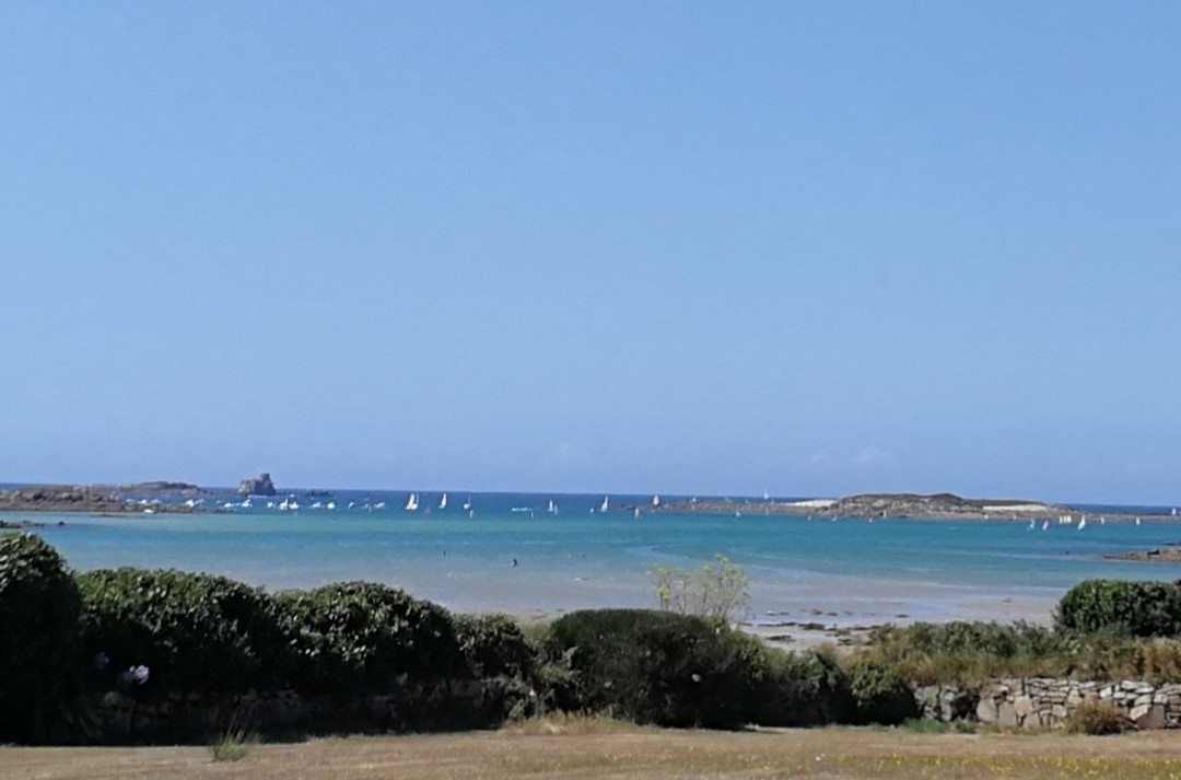 Plage de Keryvon-Pleumeur Bodou必去景点