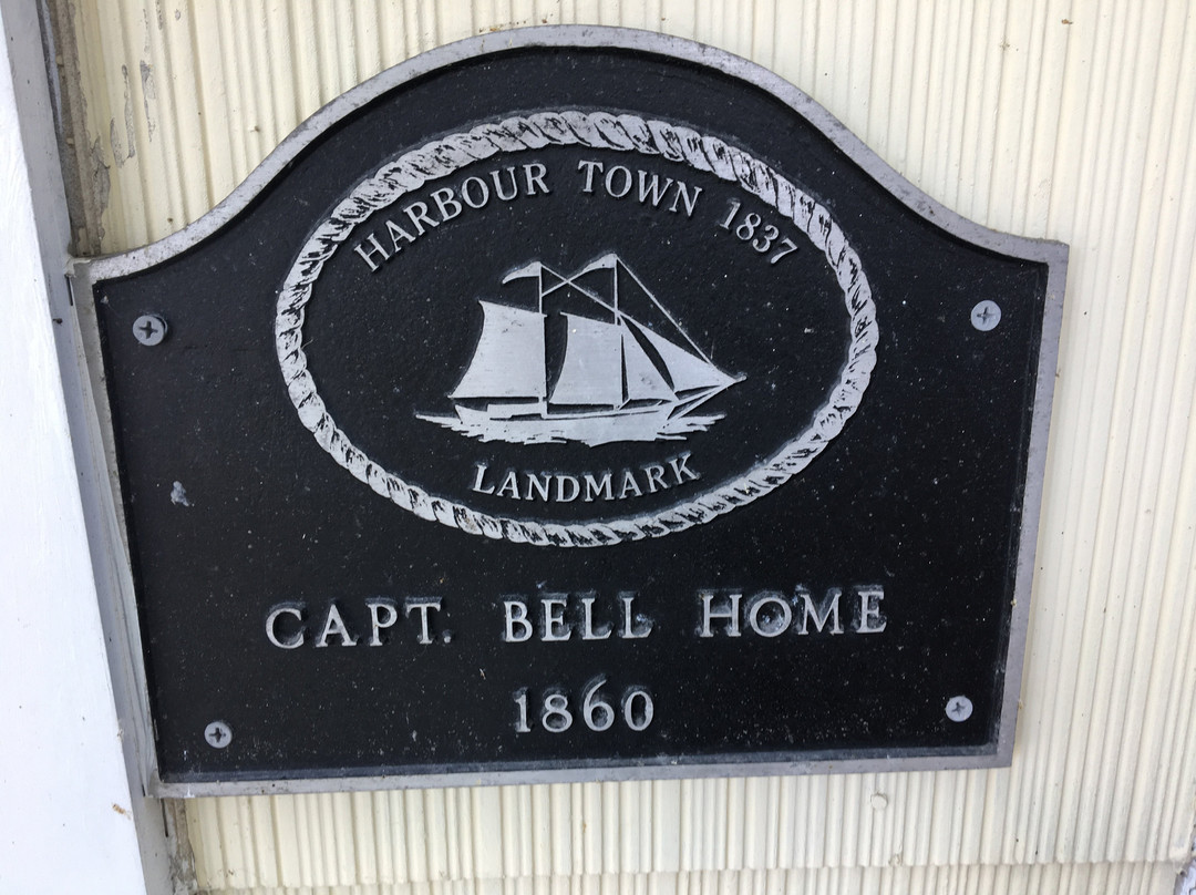 Captain Bell House Bed & Breakfast主图