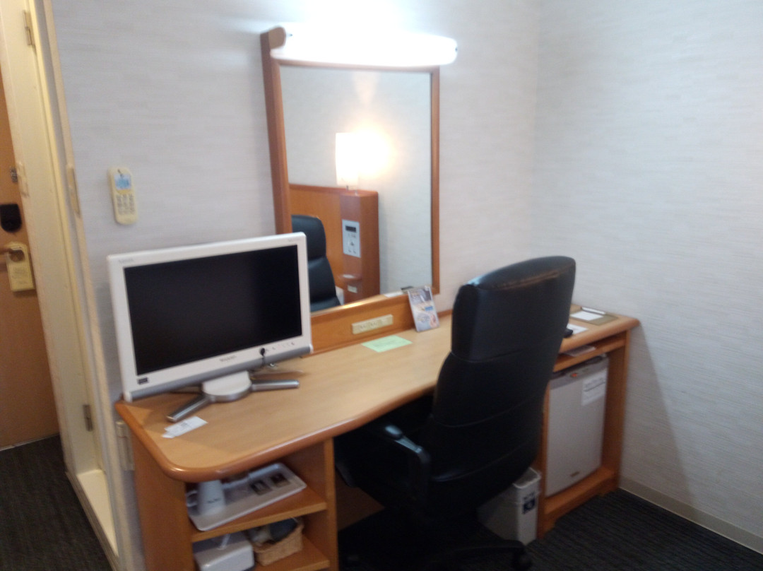 Fine Days Hotel主图