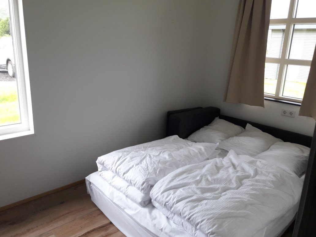 乡村安娜酒店主图