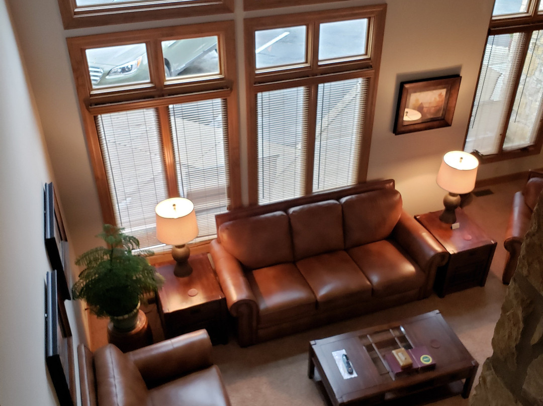 Cornerstone Inn主图