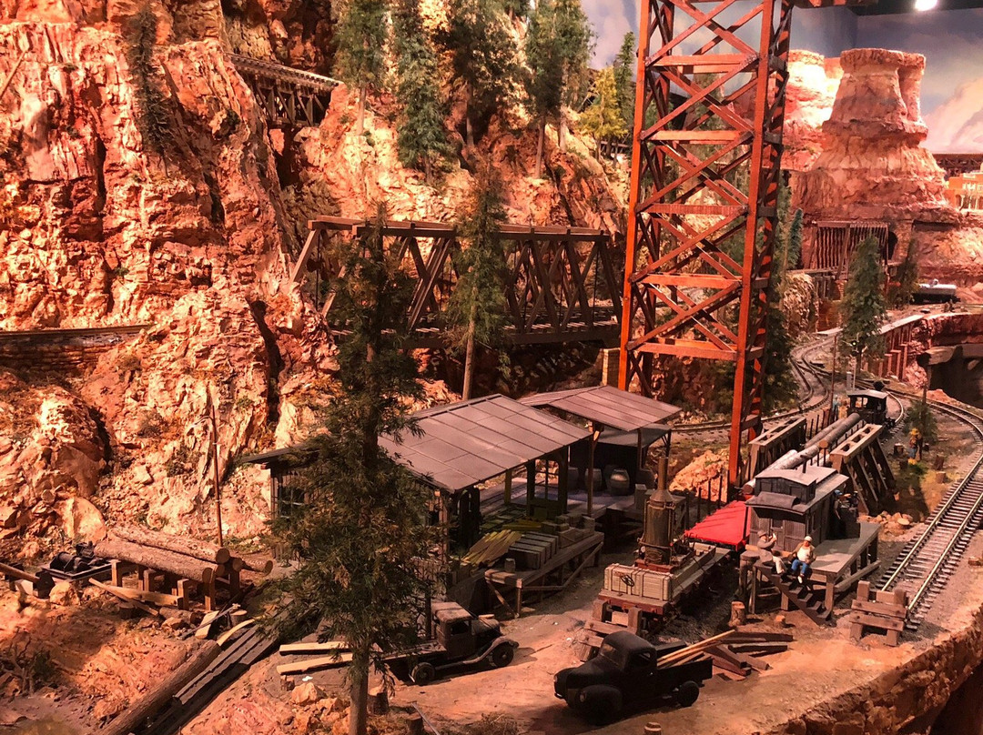 TrainTopia-弗里斯科必去景点