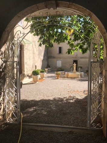 Domaine du Majastre-浴室