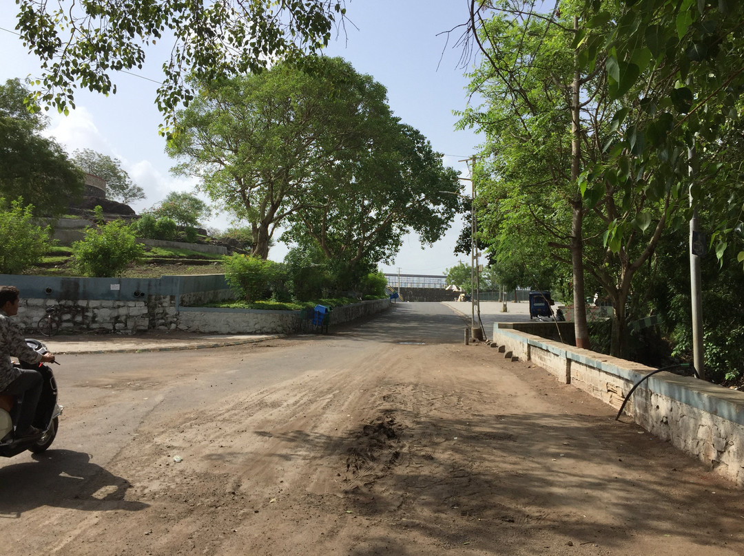 Aji Dam Garden-杰拉果德必去景点