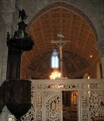 Eglise St Thomas de Cantorbéry-Mur-de-Barrez必去景点