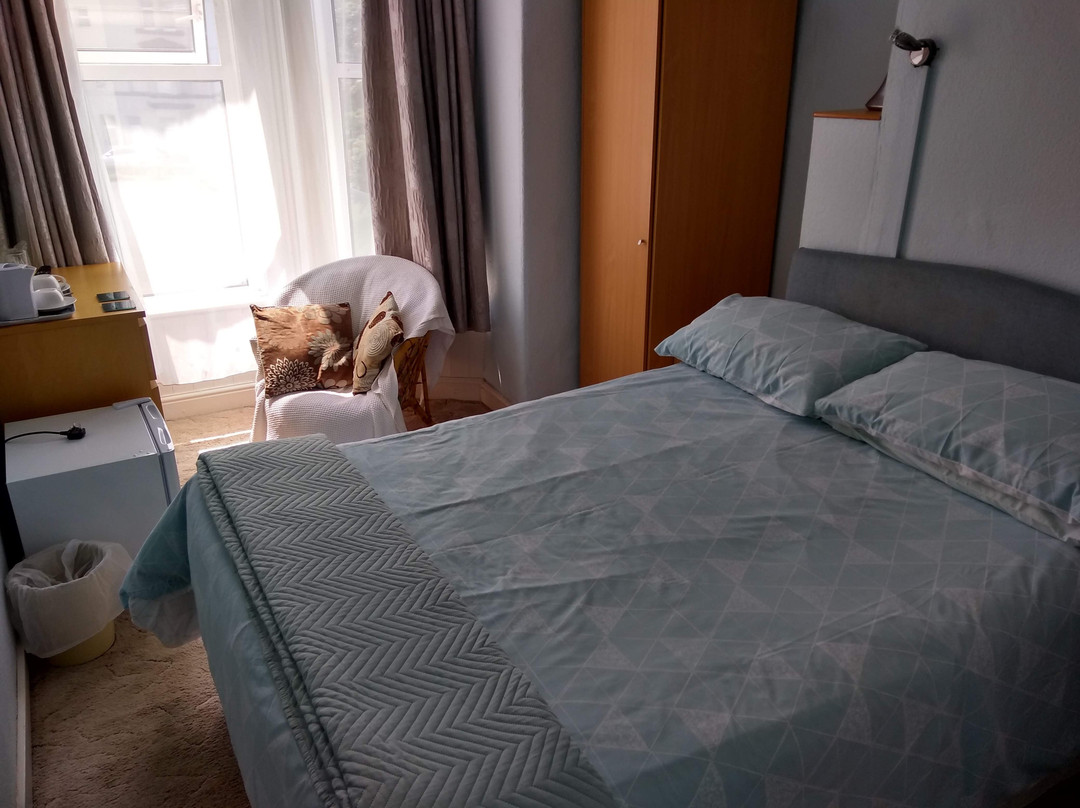 Old Pier House主图