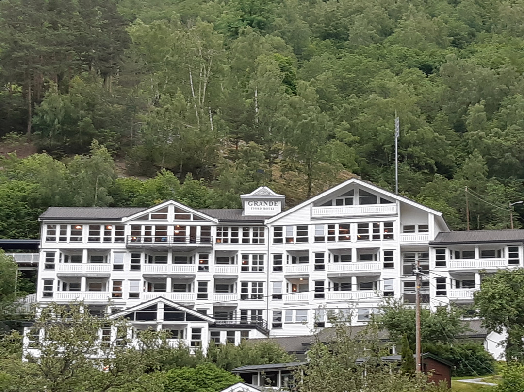 格兰德峡湾酒店主图