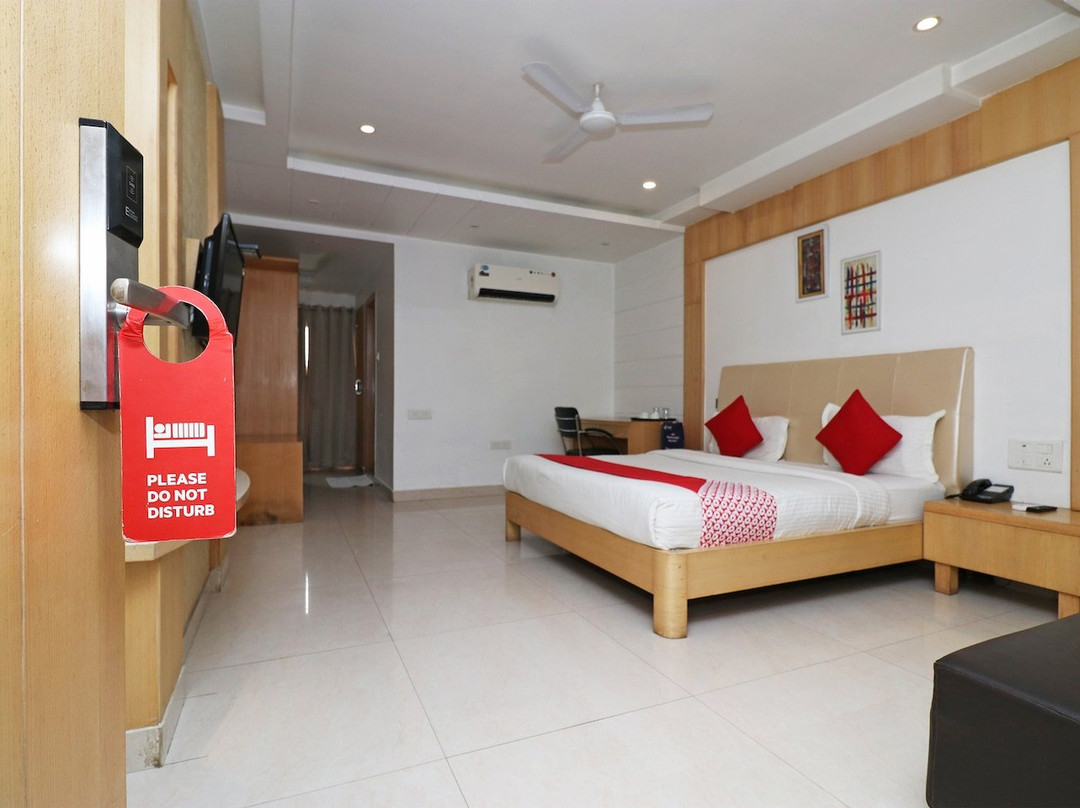 Hotel Yash Inn主图