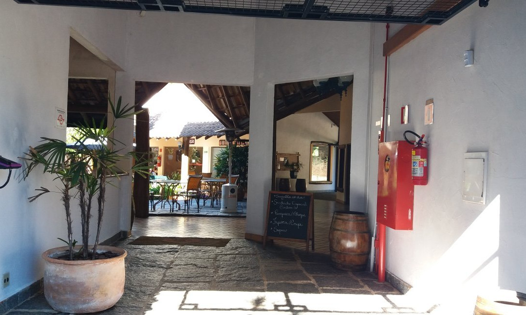 Shopping Vilarejo-圣安东尼奥杜皮尼亚尔必去景点