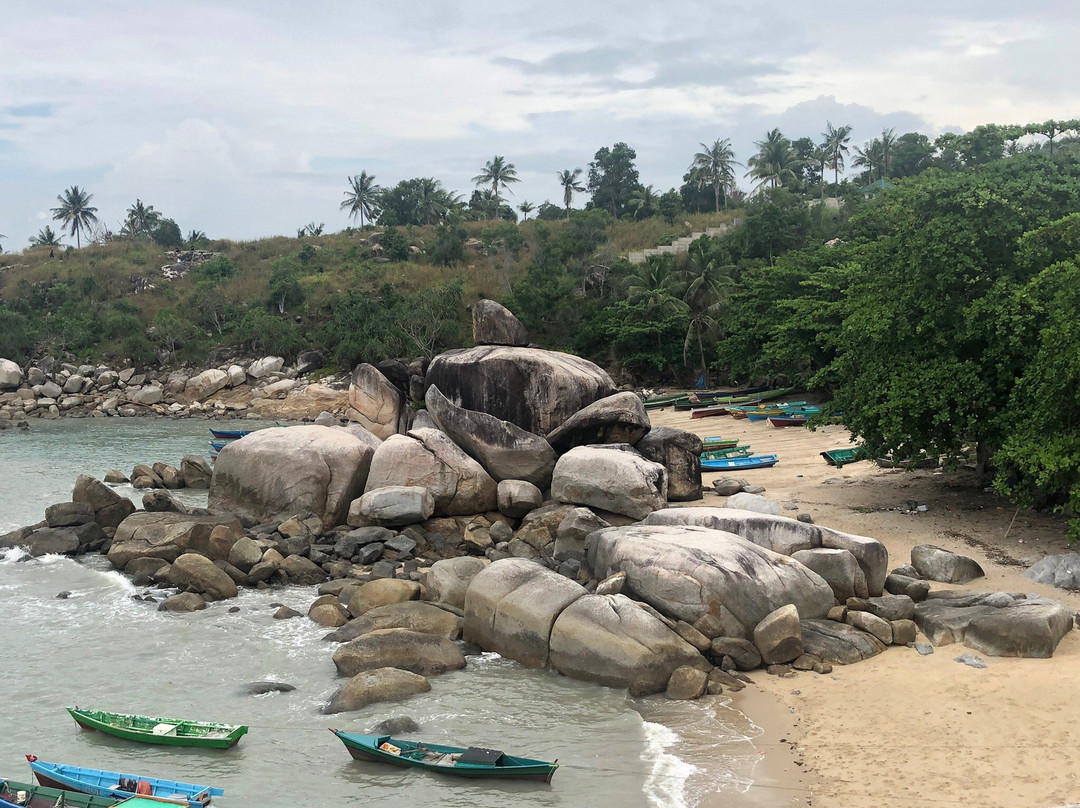 Turun Aban Beach景点图片