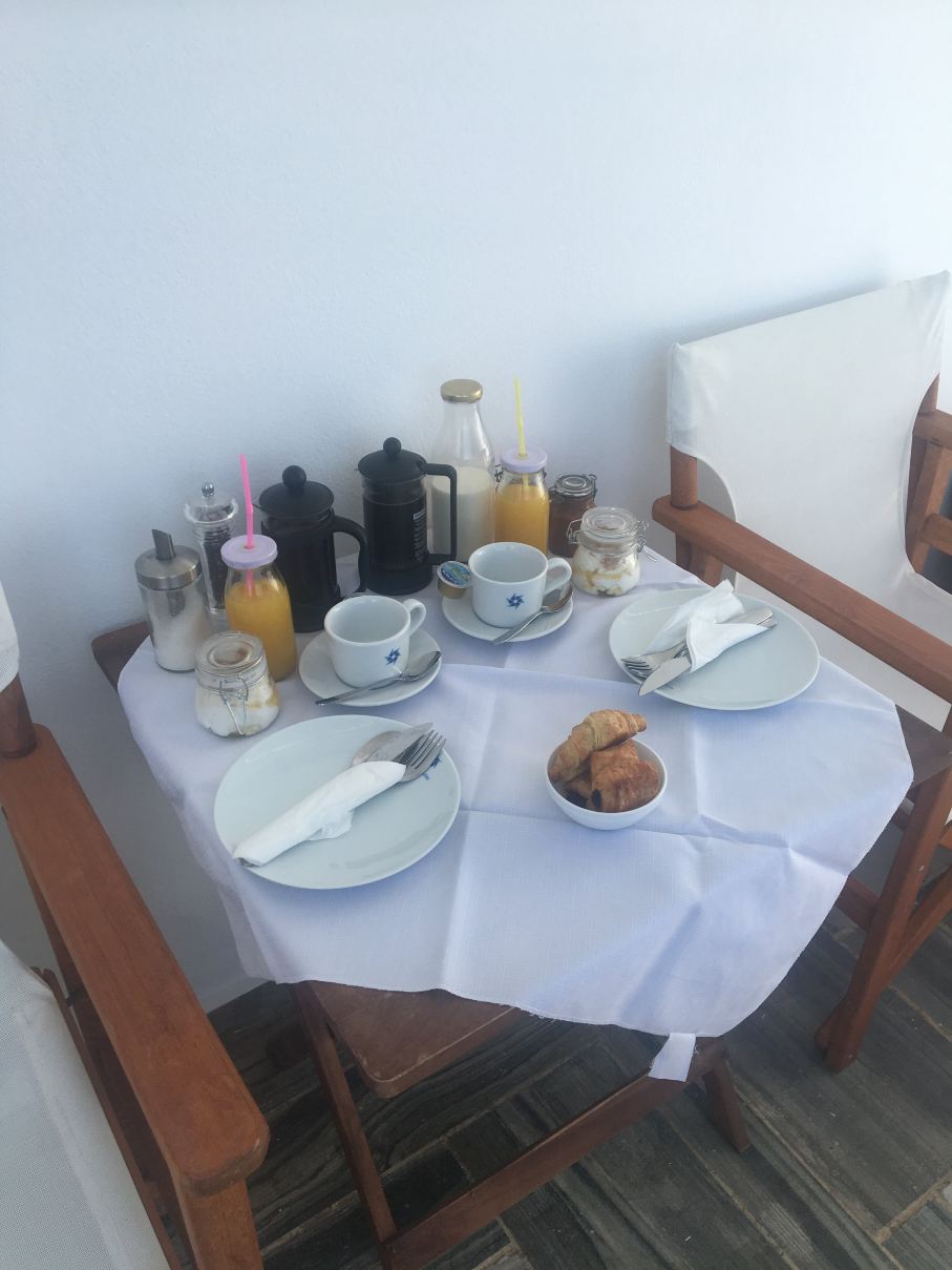 Eiriana Luxury Suites-餐饮