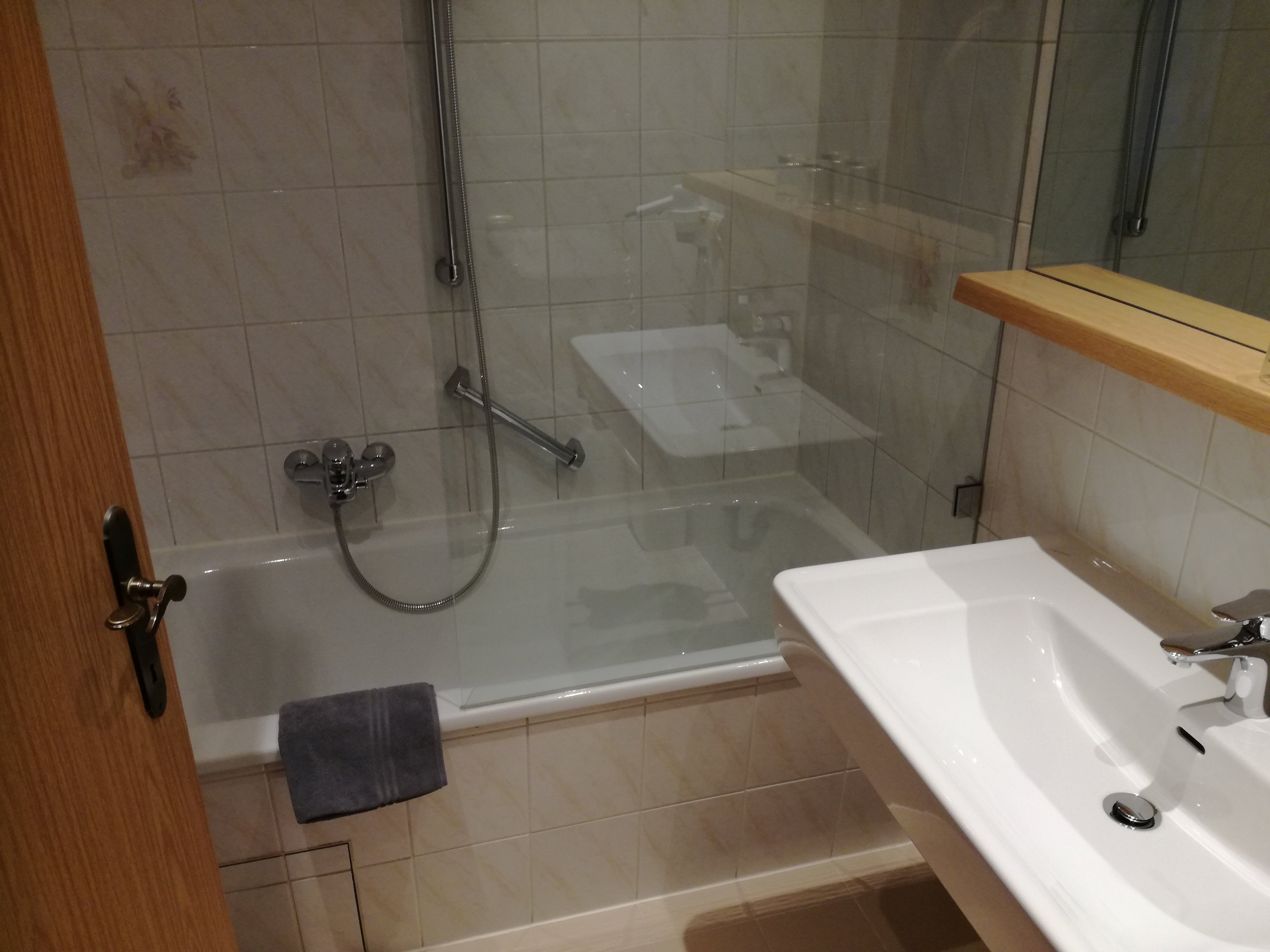 Plainbruecke Hotel-官方