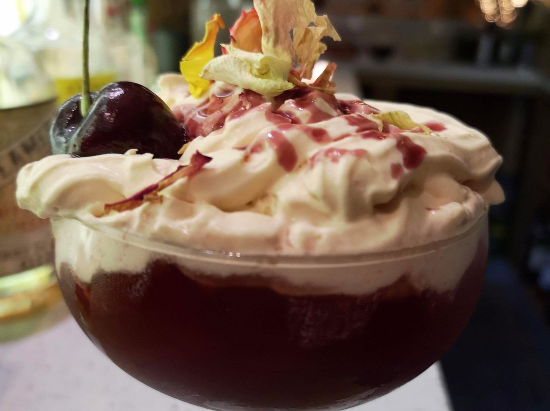 Grays Lounge-惠特利湾必去景点