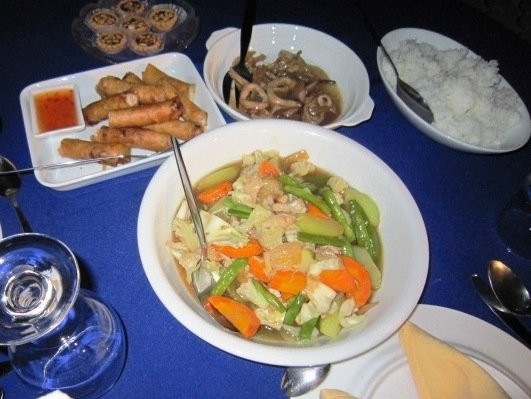 布苏安加岛天堂酒店主图