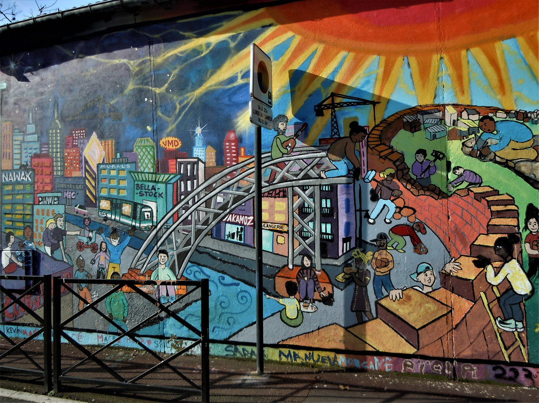 Fresque Trop de Murs-L'Ile-Saint-Denis必去景点