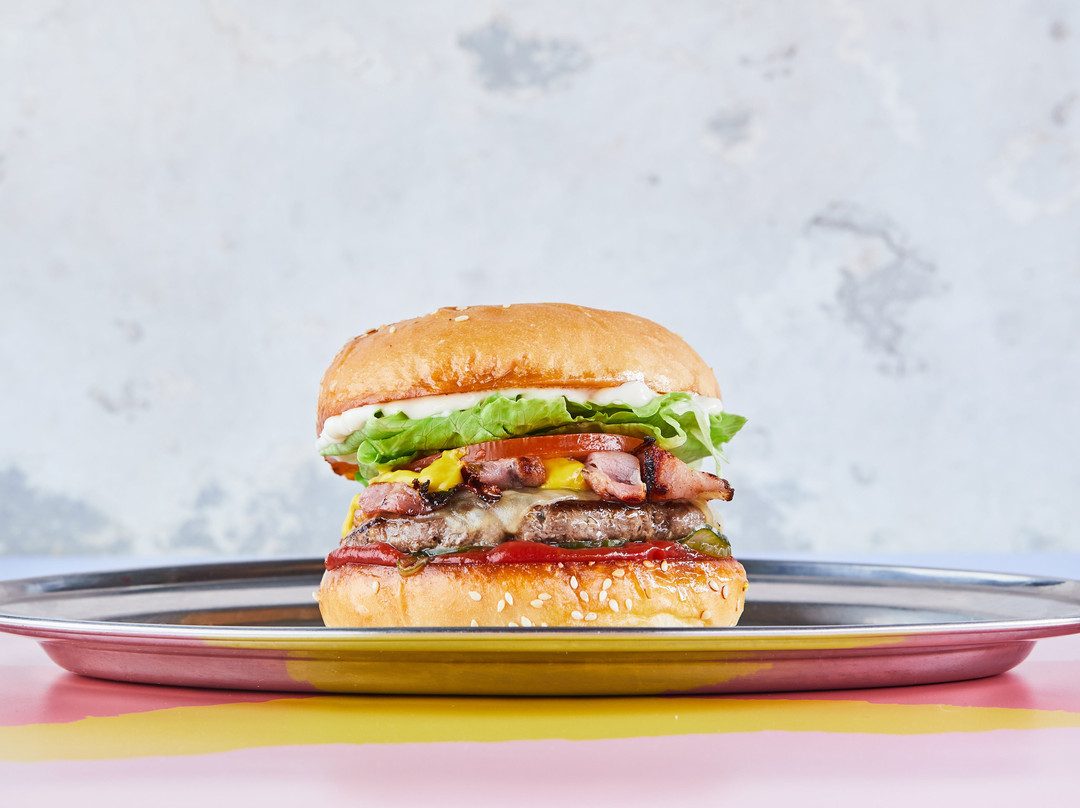 Huxtaburger Fulham Place