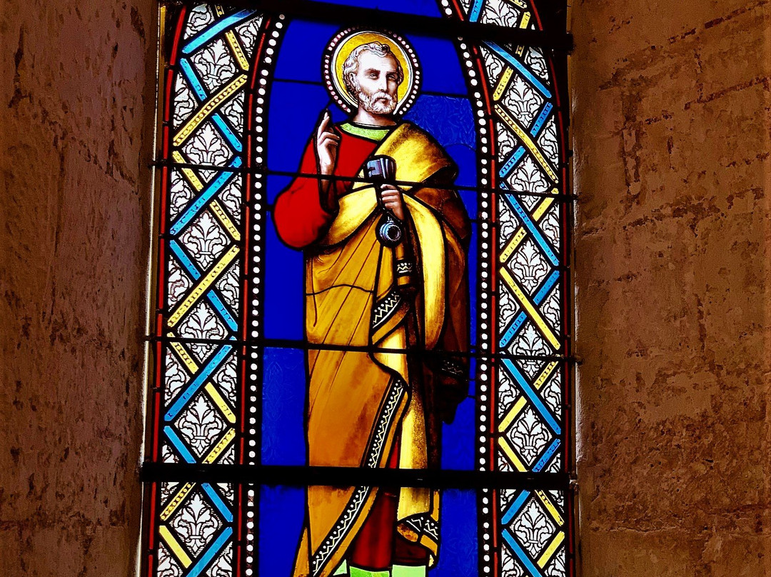 Eglise Saint-Vivien-Charras必去景点