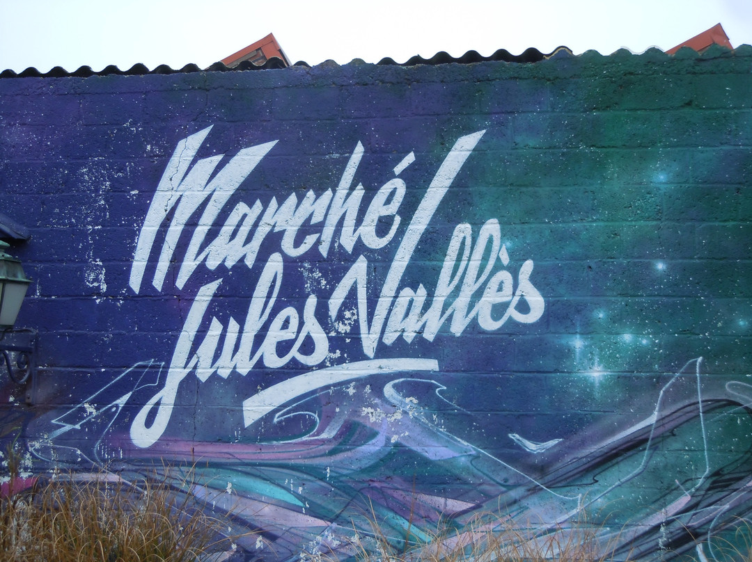Fresque Le Marche Jules Valles-圣旺必去景点