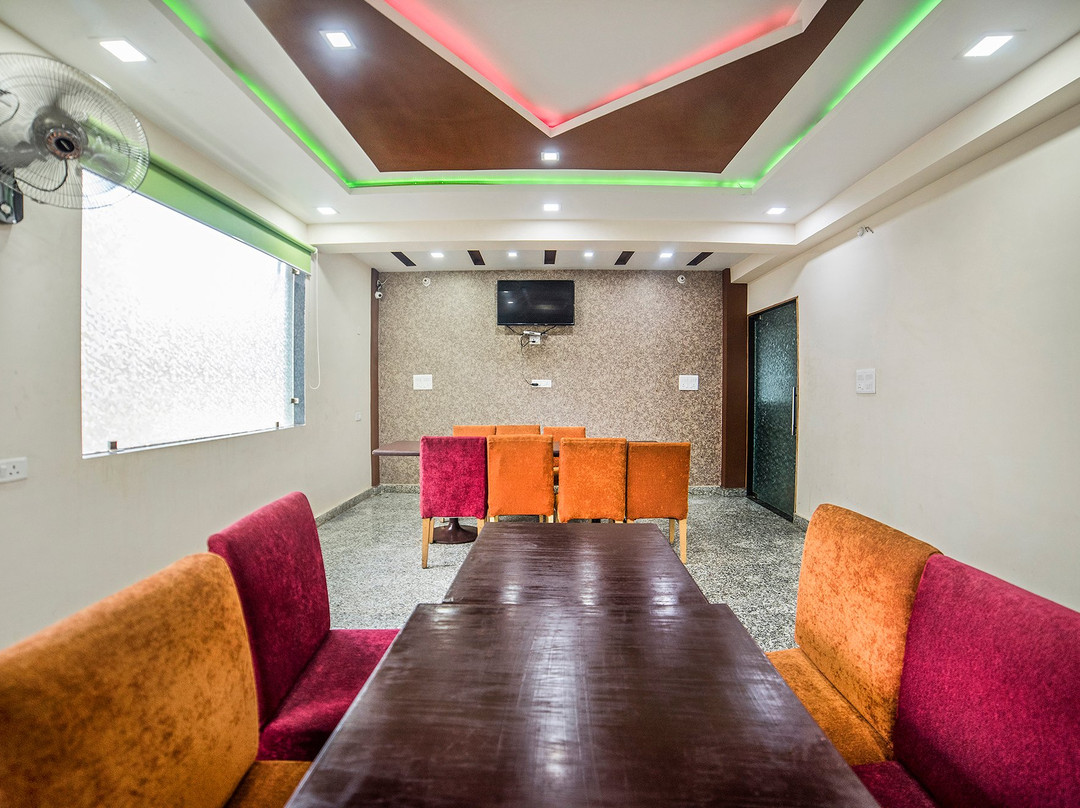 FabHotel Glorify Stay主图