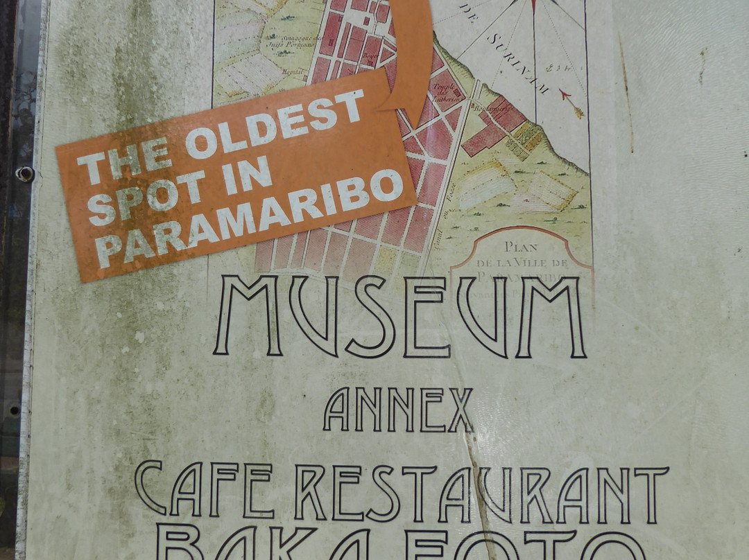 Fort Zeelandia-帕拉马里博必去景点