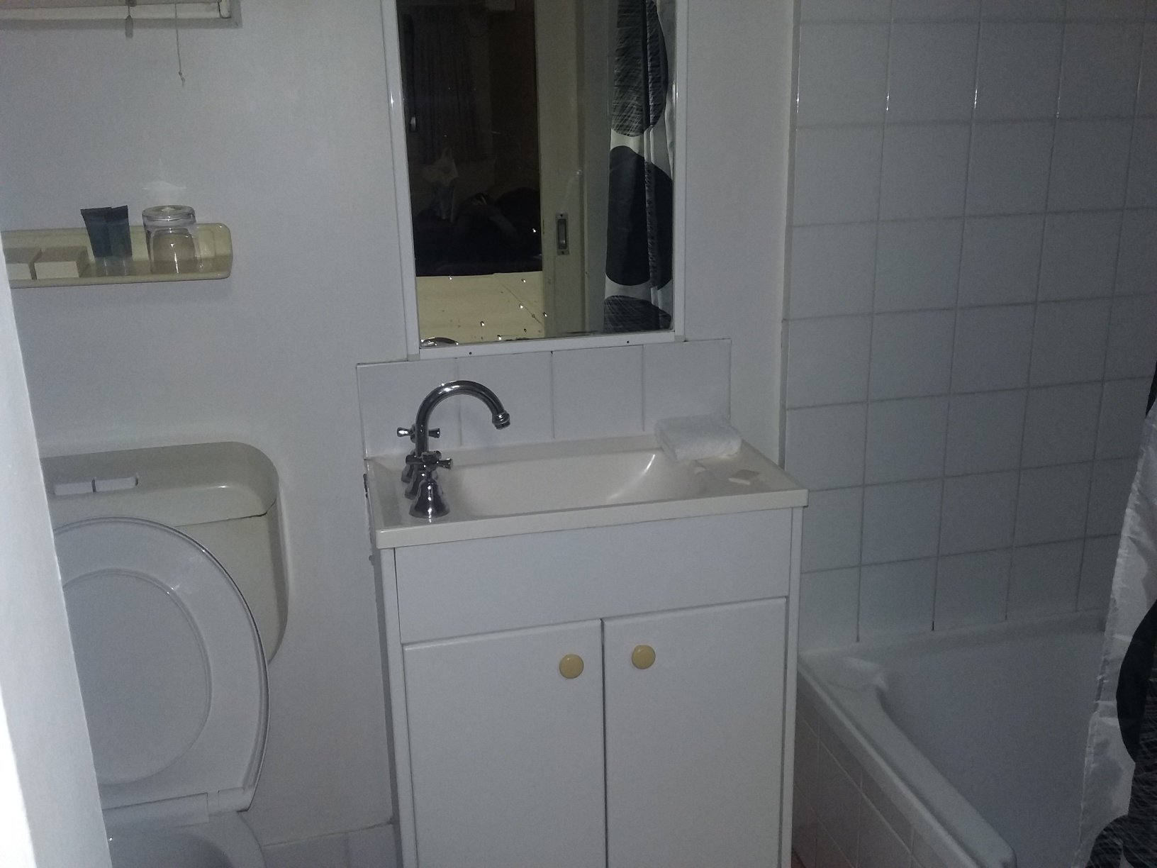 Toowong Central Apartments-浴室