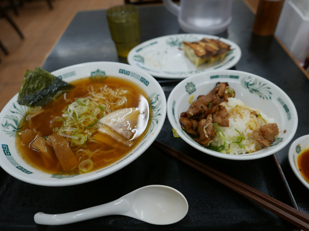 中華食堂 日高屋 三軒茶屋茶沢通店
