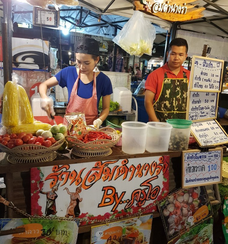 Talat Hua Mum Muang Mai-莫达汉必去景点