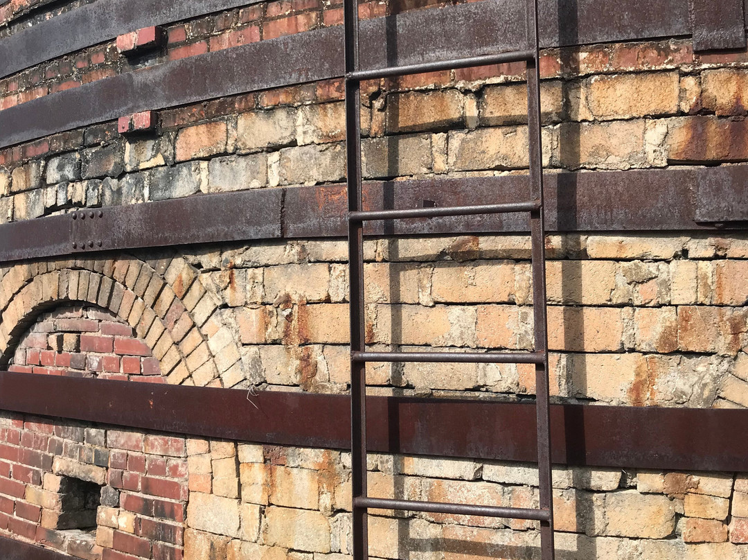 Guignard Brick Works景点图片