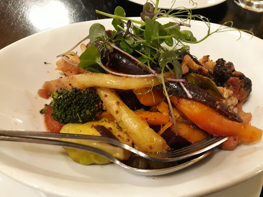 McGavin's Restaurant and Bar