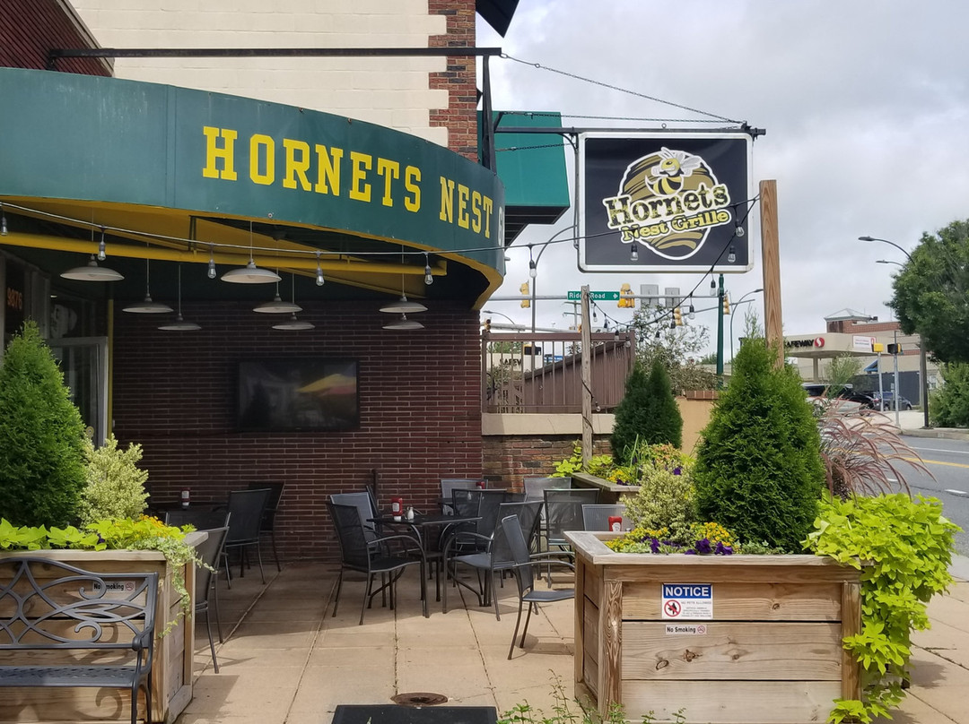 Hornets Nest Grille主图