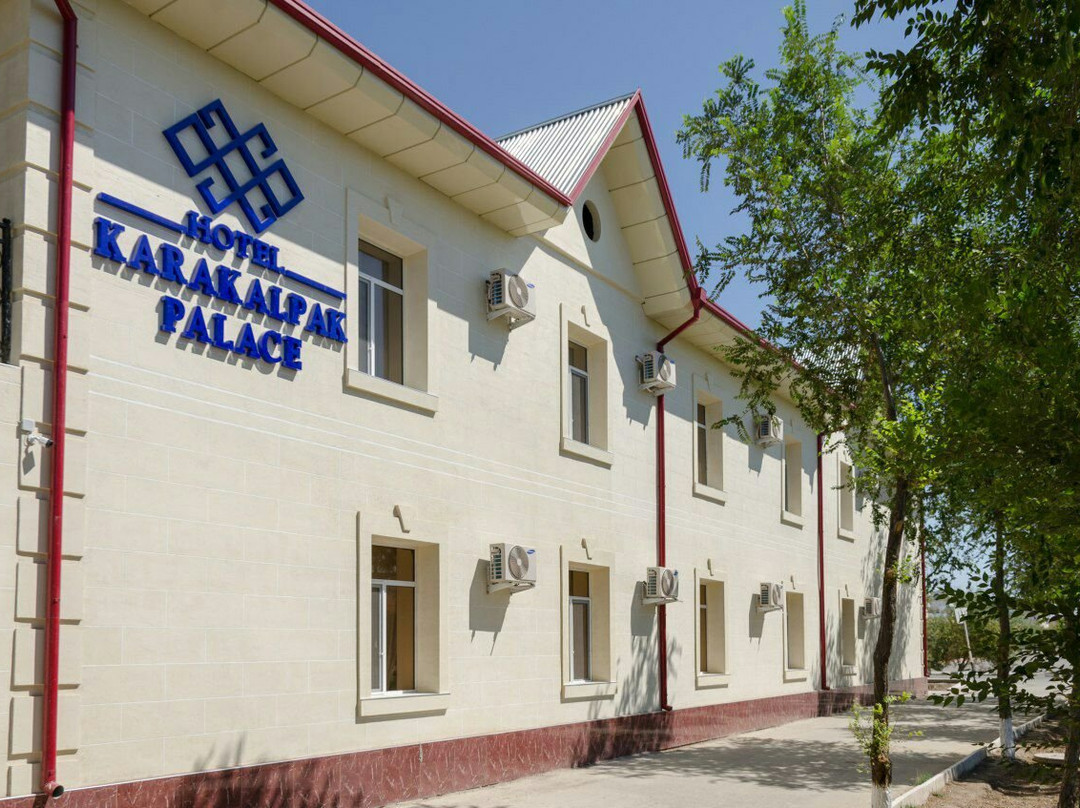 卡拉克尔帕克宫酒店