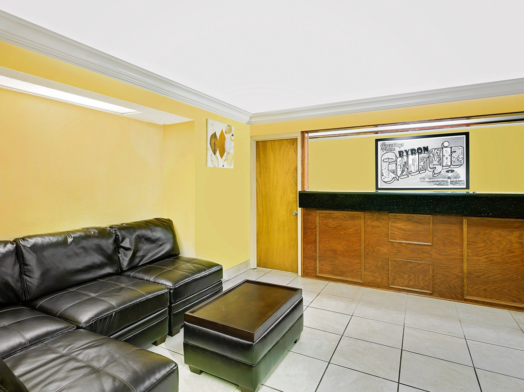 Super 8 by Wyndham Byron/South Macon主图