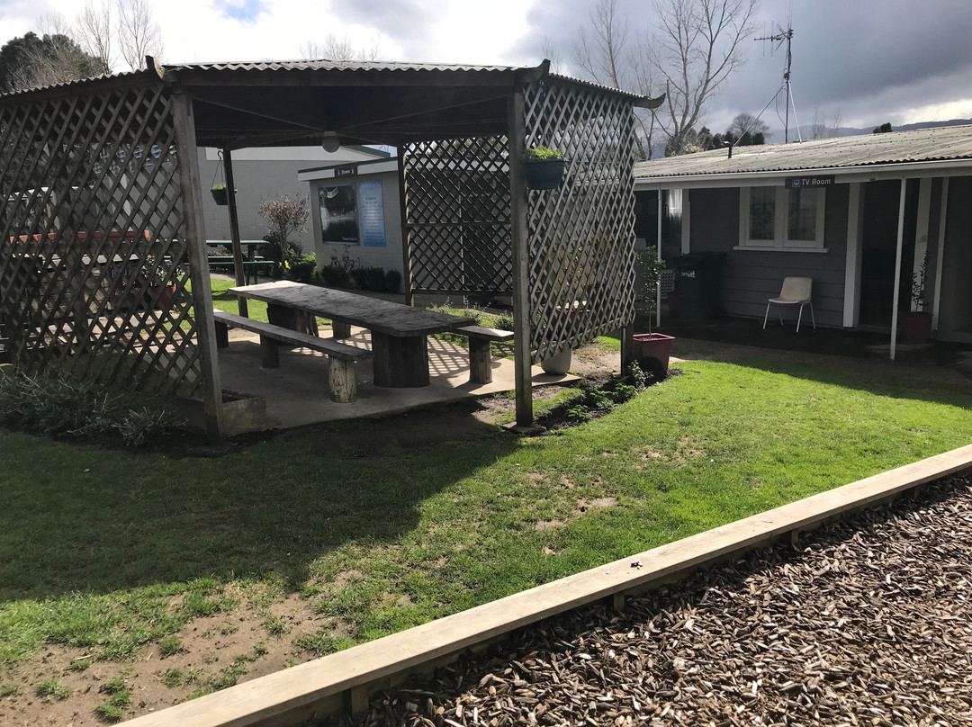 欧泊温泉假日公园主图