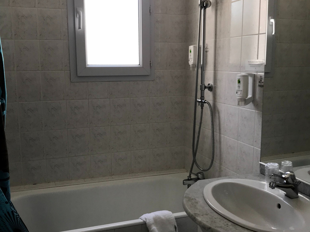 Logis Hôtel les Cols Verts主图