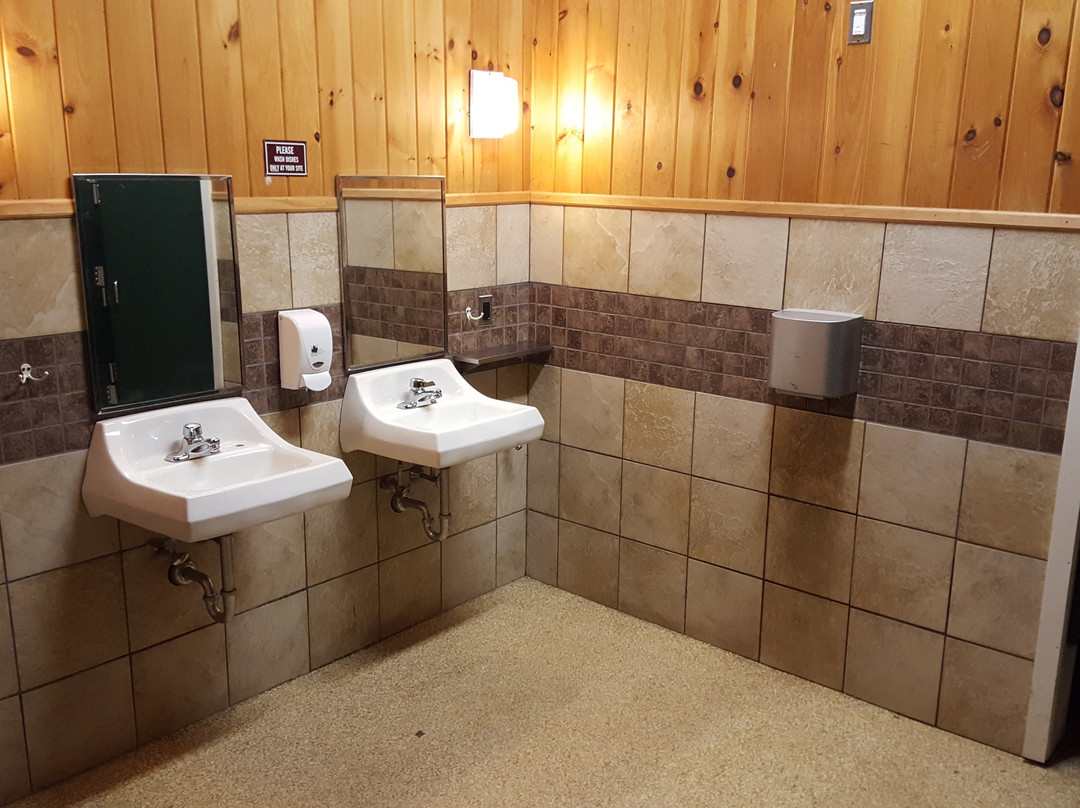 Half Moon State Park-Fair Haven必去景点