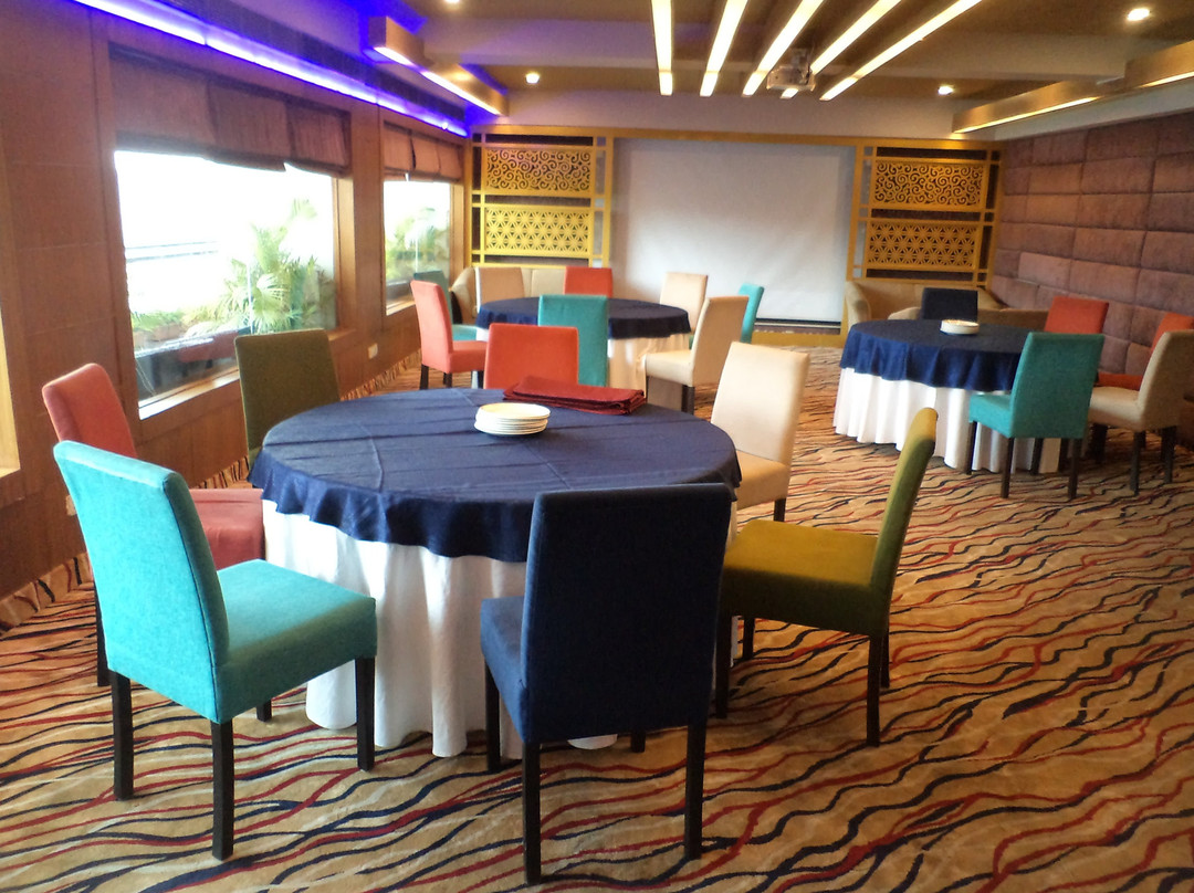 Jammu City酒店住宿-海滨财富酒店