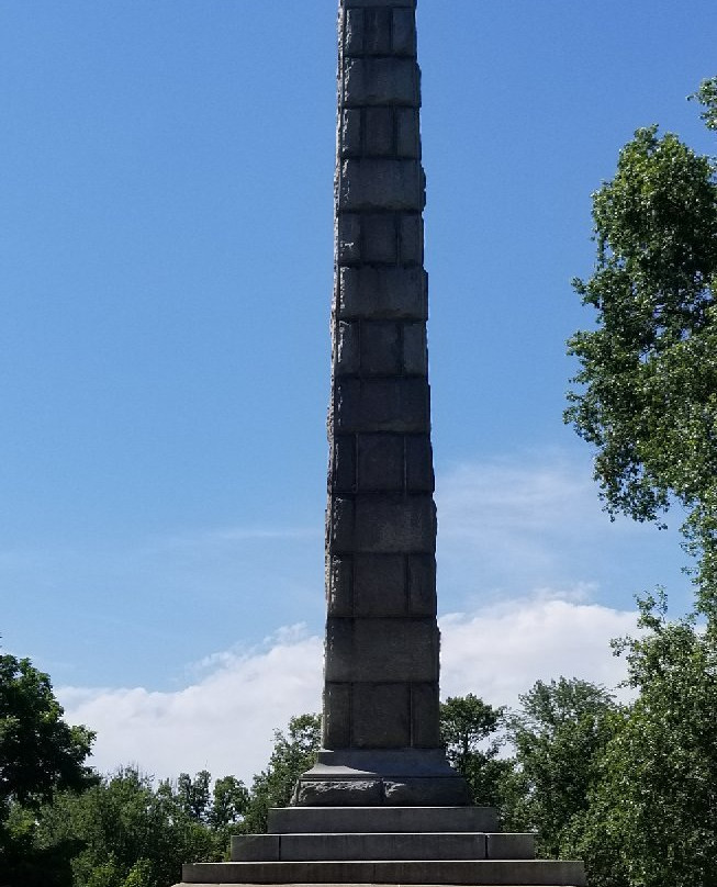 North Alton Confederate Cemetery景点图片