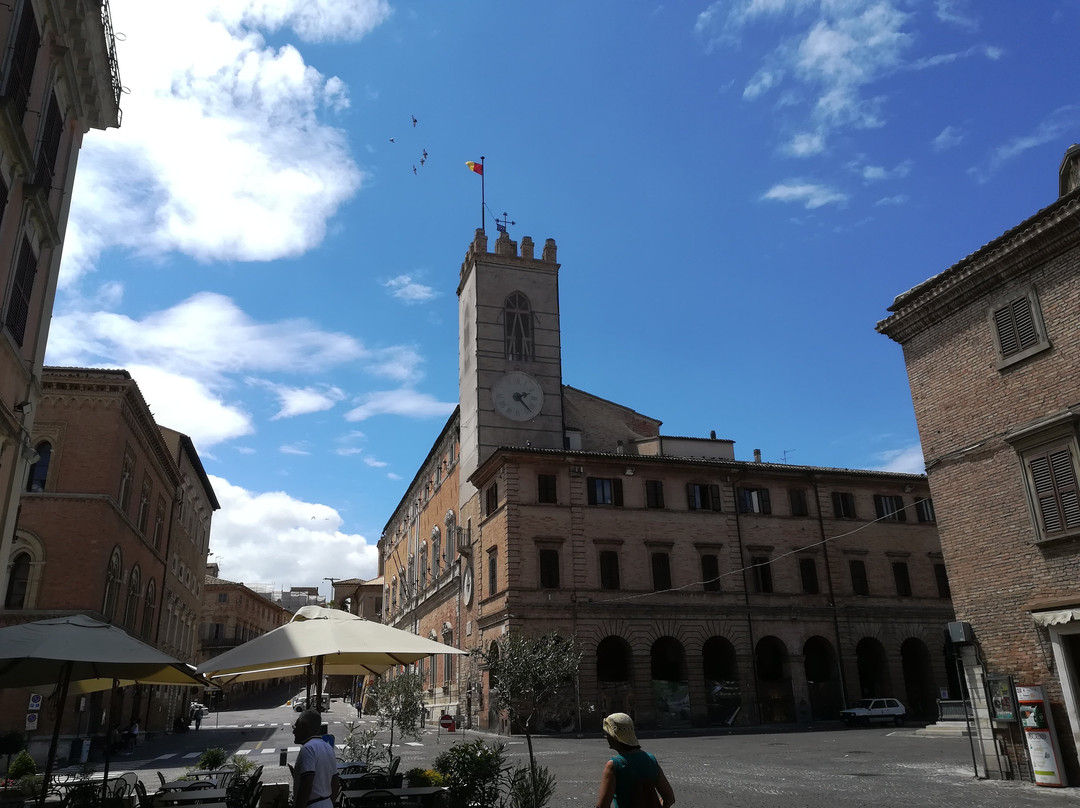 奥西莫旅游景点-Palazzo Comunale