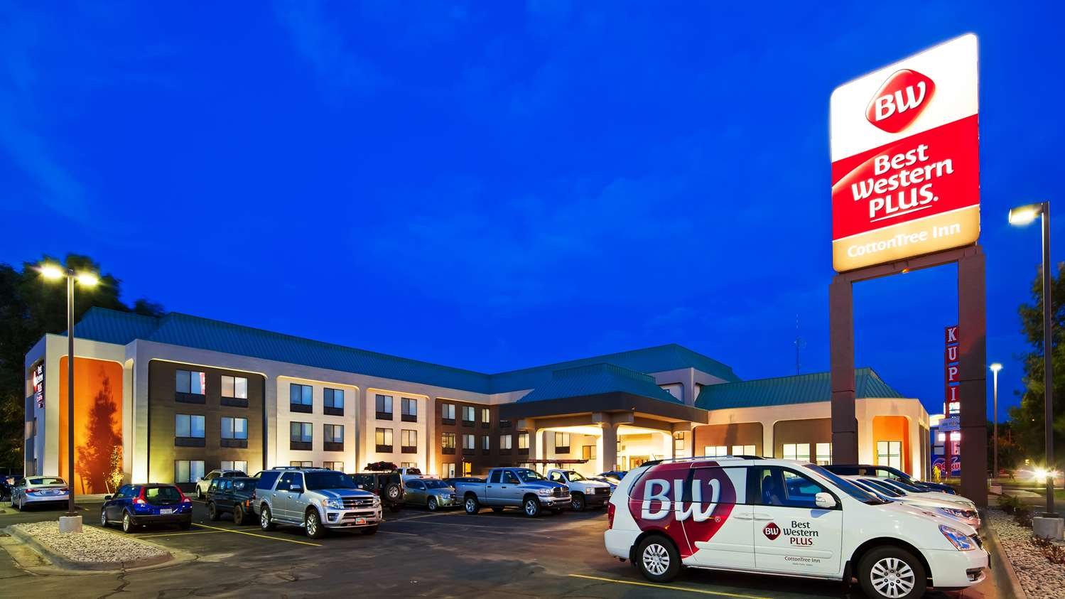 Best Western Plus CottonTree Inn-官方