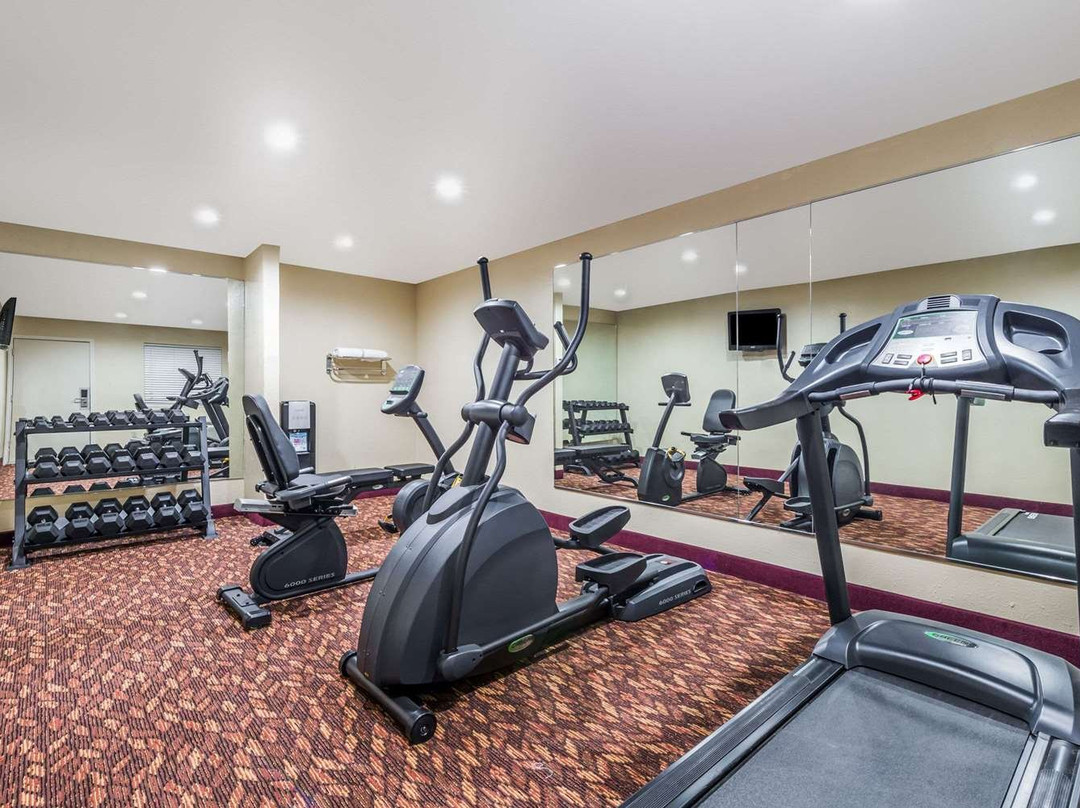 Super 8 by Wyndham Clovis主图