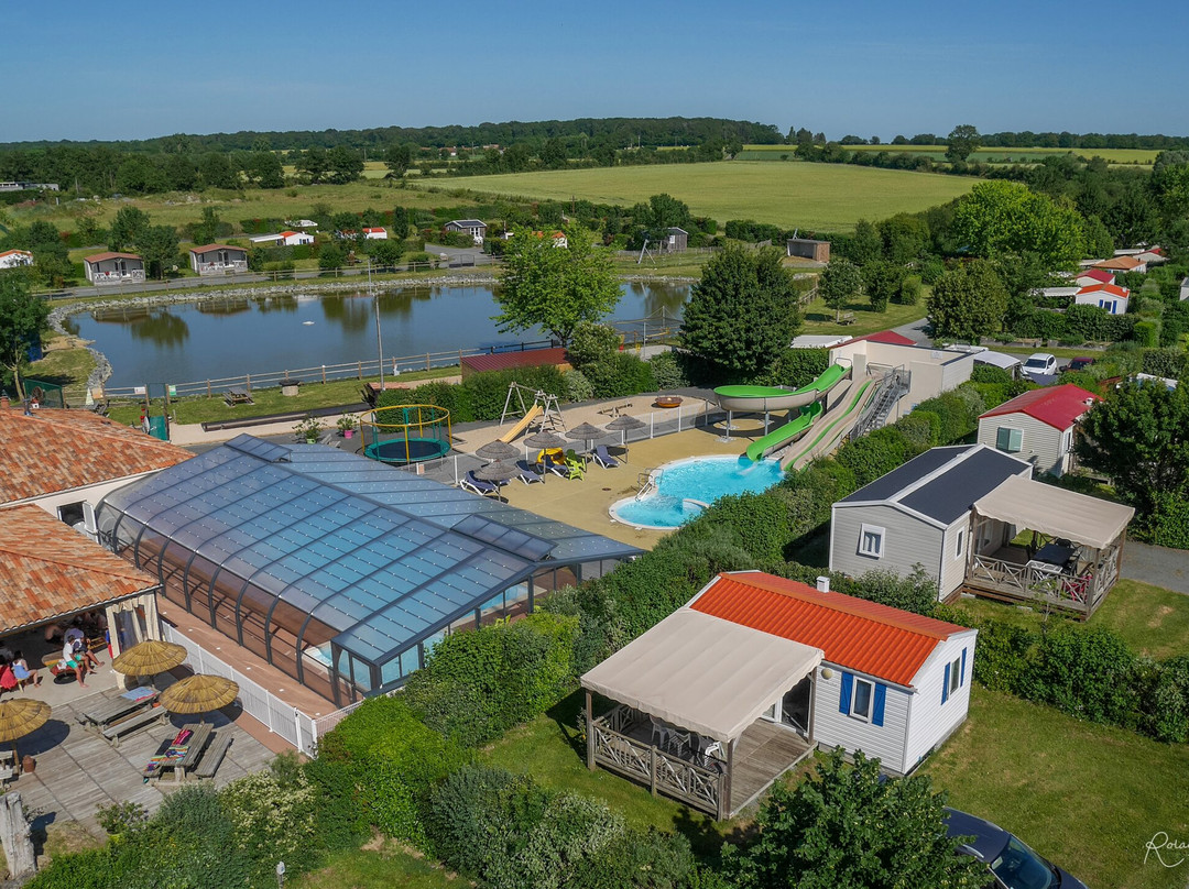 Camping Paradis De La Motte