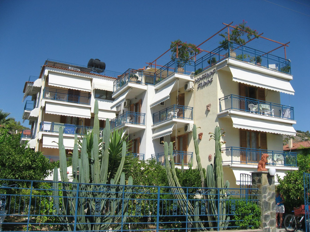 Drossinos Studios主图