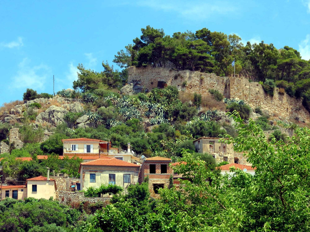 Kyparissia Castle景点图片