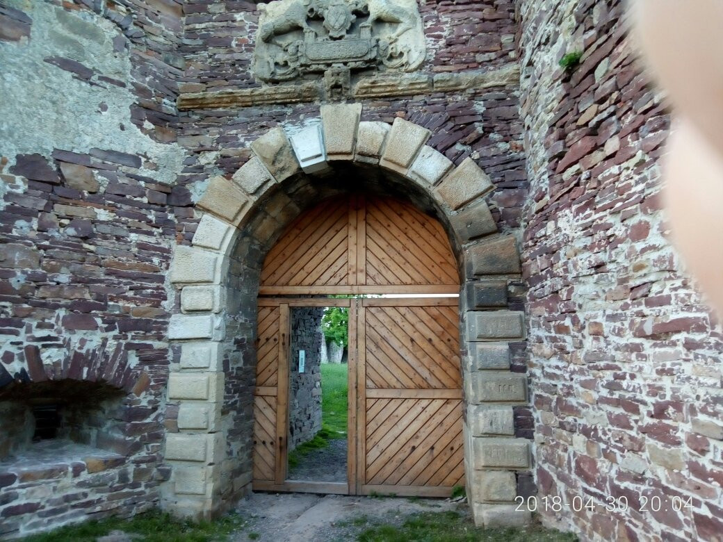 Pidzamochok Castle-Pidzamochok必去景点