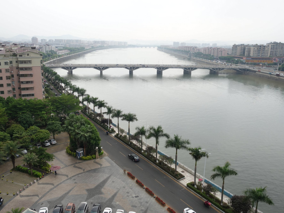 金沙湾国际大酒店主图