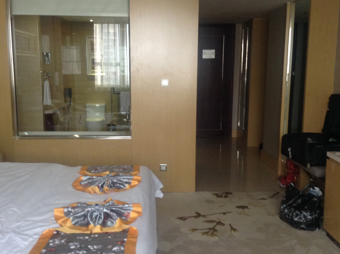 辰光大酒店主图