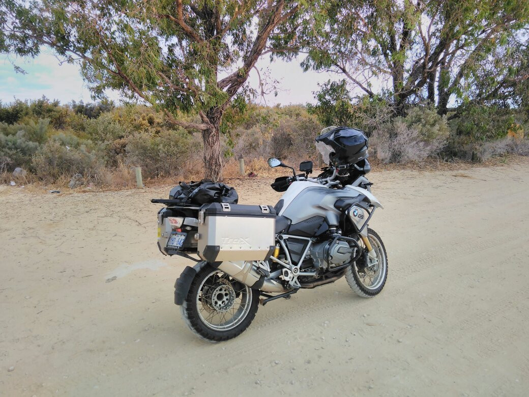 CR Motorcycle Rental PTYL景点图片